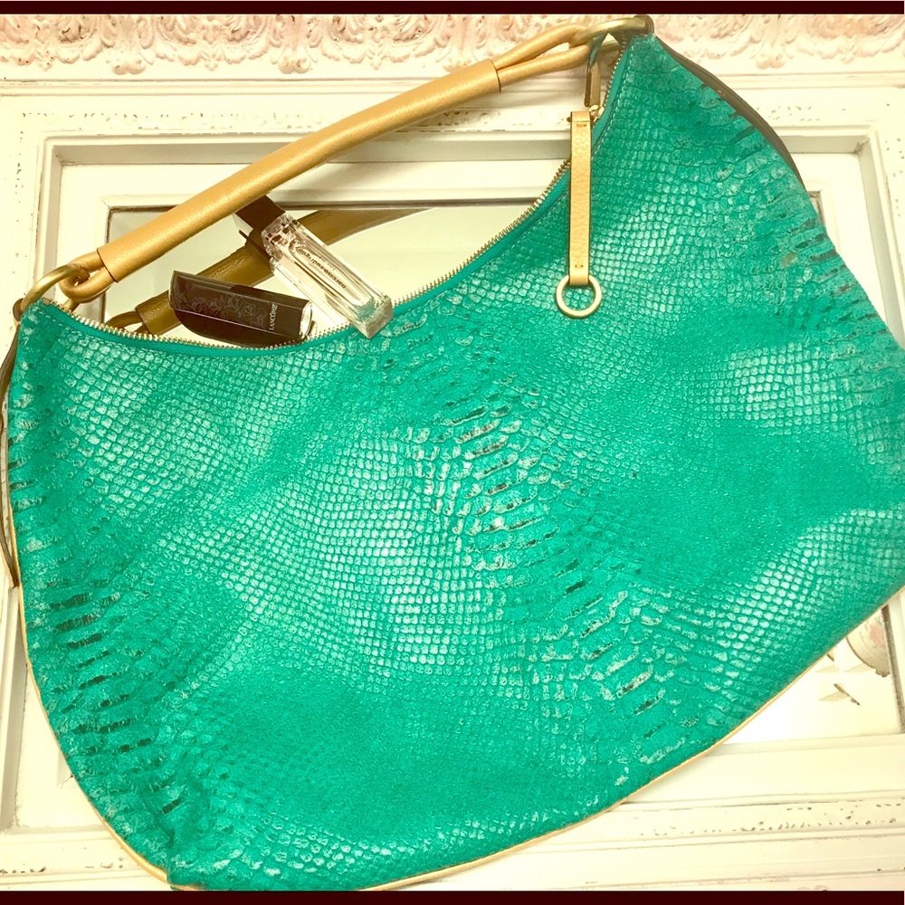 Adrienne Vittadini purse